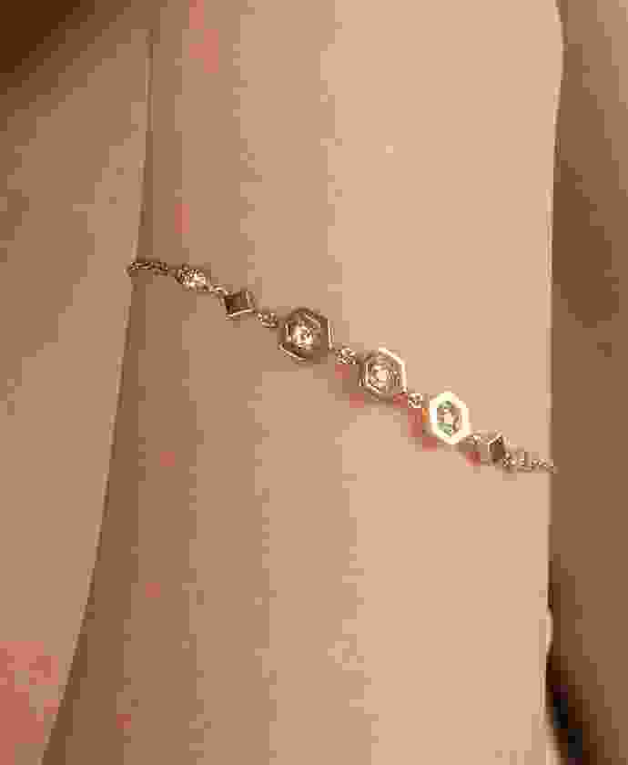 Shop Primary Image Shop Primary Image